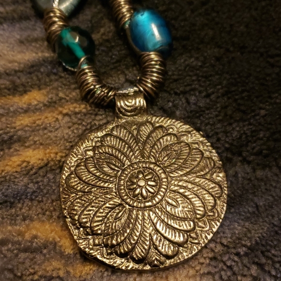 Blue glass pendant - Picture 2 of 7